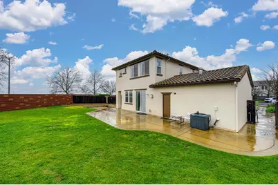 12067 Erato Circle, Rancho Cordova, CA 95742 - Photo 32