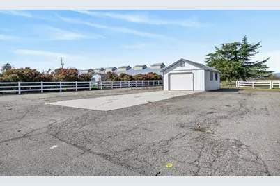 17720 Oakdale Ranch Lane, Esparto, CA 95627 - Photo 44