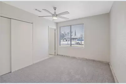 1432 N Locust Street, Visalia, CA 93291 - Photo 18