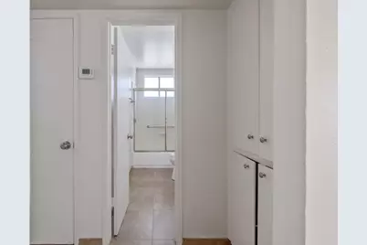 1432 N Locust Street, Visalia, CA 93291 - Photo 22