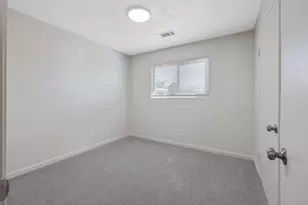 1432 N Locust St, Visalia, CA 93291 - Photo 26