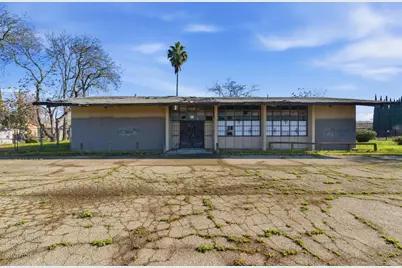 1807 E 10th Street, Stockton, CA 95206 - Photo 1