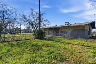 1807 E 10th St, Stockton, CA 95206 - Photo 20