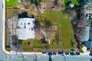 1807 E 10th St, Stockton, CA 95206 - Photo 4