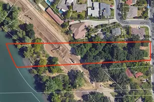 5720 Riverside Blvd, Sacramento, CA 95822 - Photo 1