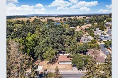 5720 Riverside Boulevard, Sacramento, CA 95822 - Photo 14