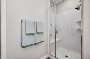 6001 Oberlander Dr, Roseville, CA 95747 - Photo 14