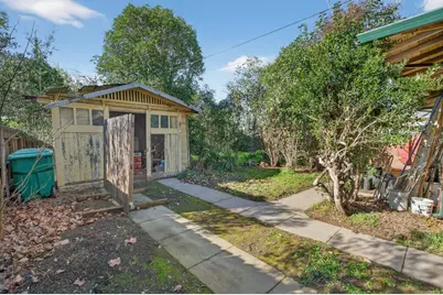 709 S School Street, Lodi, CA 95240 - Photo 30