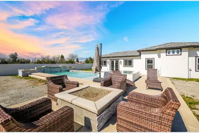 9013 Deleon Court, Elk Grove, CA 95624 - Photo 20