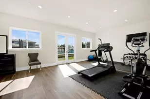 9013 Deleon Ct, Elk Grove, CA 95624 - Photo 28