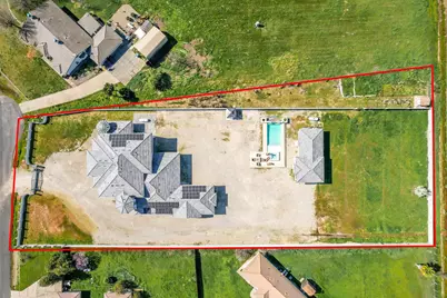 9013 Deleon Court, Elk Grove, CA 95624 - Photo 92