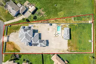 9013 Deleon Ct, Elk Grove, CA 95624 - Photo 92