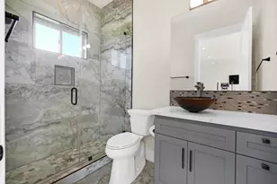 9013 Deleon Ct, Elk Grove, CA 95624 - Photo 30