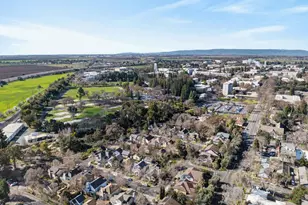 E St, Davis, CA 95616 - Photo 32