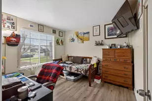 5267 Jacinto Ave, Sacramento, CA 95823 - Photo 26