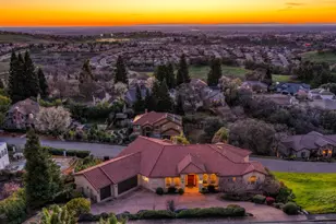 512 Montridge Way, El Dorado Hills, CA 95762 - Photo 2