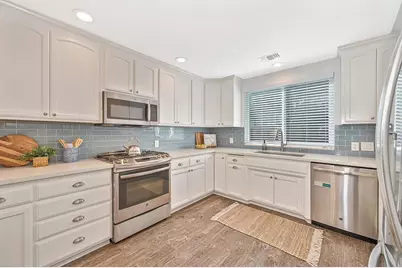 6182 4th Avenue, Sacramento, CA 95817 - Photo 24