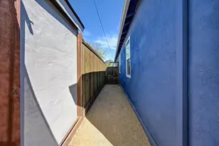 6182 4th Ave, Sacramento, CA 95817 - Photo 56