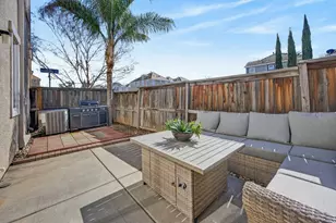 430 Phoenix Cir, Lincoln, CA 95648 - Photo 26