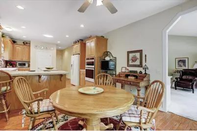 19276 Jayhawk Drive, Penn Valley, CA 95946 - Photo 10