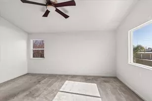 832 Geddings Way, Stockton, CA 95209 - Photo 34