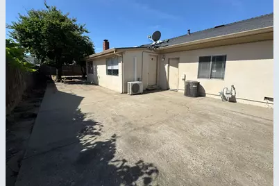 2300 Drew Avenue, Turlock, CA 95382 - Photo 24