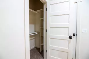 4809 Trails Ct, Modesto, CA 95357 - Photo 16