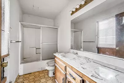 5408 N Salinas Avenue, Fresno, CA 93722 - Photo 24