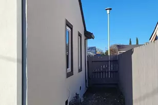 1548 Sterling St, Sacramento, CA 95822 - Photo 24