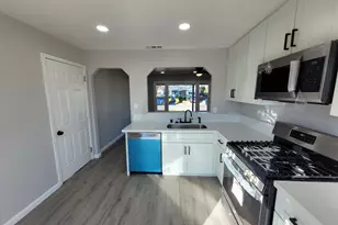 1548 Sterling St, Sacramento, CA 95822 - Photo 12