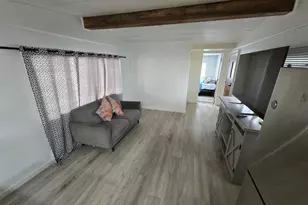 Senator Ln, Sacramento, CA 95828 - Photo 12