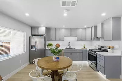 3916 38th Street, Sacramento, CA 95820 - Photo 12