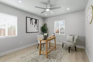 3916 38th St, Sacramento, CA 95820 - Photo 10