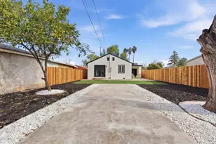 3916 38th St, Sacramento, CA 95820 - Photo 24