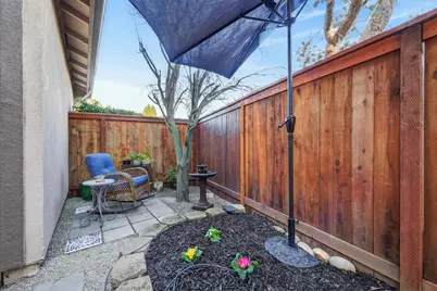 140 Blue Bonnet Court, Roseville, CA 95661 - Photo 32