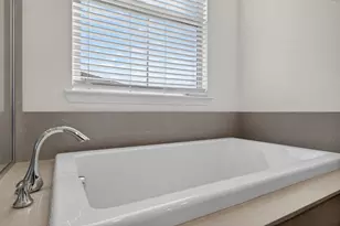 7450 Clear Lake Aly, Sacramento, CA 95829 - Photo 34