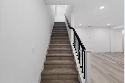 7450 Clear Lake Alley, Sacramento, CA 95829 - Photo 6