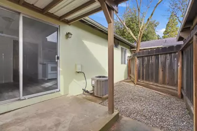 1802 Rockford Avenue, Modesto, CA 95355 - Photo 36