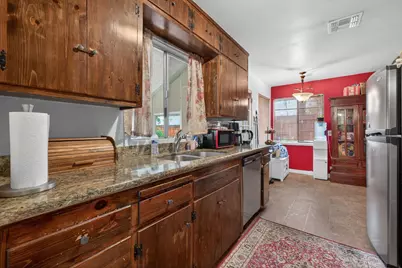 4232 46th Avenue, Sacramento, CA 95824 - Photo 14