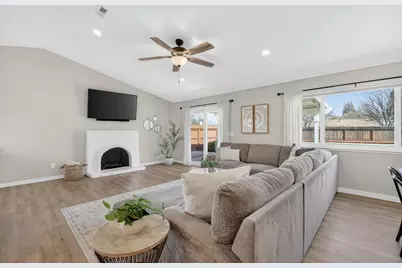 8356 Berman Walk Way, Citrus Heights, CA 95610 - Photo 6