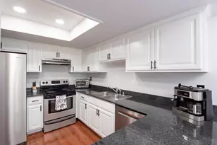 1232 W Roseburg Ave, Modesto, CA 95350 - Photo 12