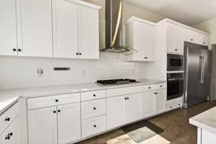 2396 Aviles Dr, Merced, CA 95340 - Photo 10