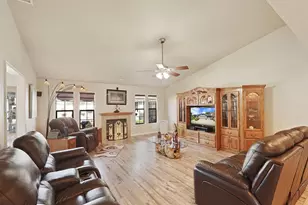 101 Mokelumne River Dr, Lodi, CA 95240 - Photo 16