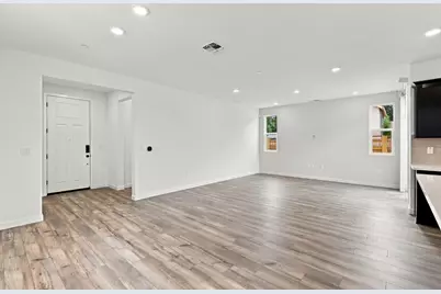 1013 Vanderbilt Terrace, Davis, CA 95618 - Photo 4