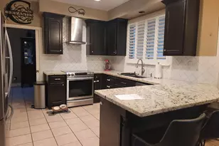 3593 Shadowbrook Dr, Stockton, CA 95219 - Photo 14