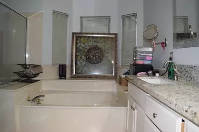 3593 Shadowbrook Dr, Stockton, CA 95219 - Photo 50