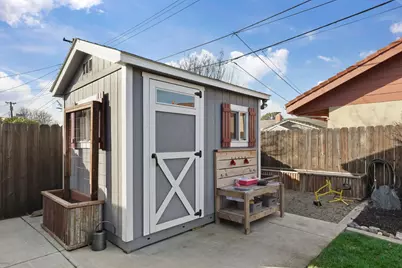 1413 Mariposa Way, Lodi, CA 95242 - Photo 36