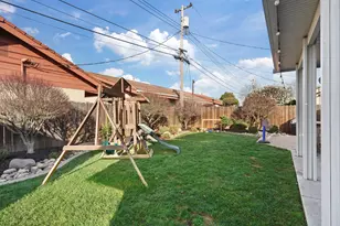 1413 Mariposa Way, Lodi, CA 95242 - Photo 40