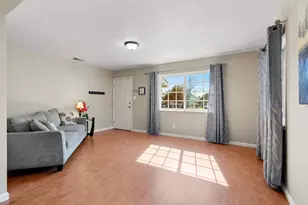 361 Ford Rd, Sacramento, CA 95838 - Photo 4