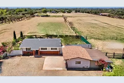 2815 Louis Avenue, Oroville, CA 95966 - Photo 2